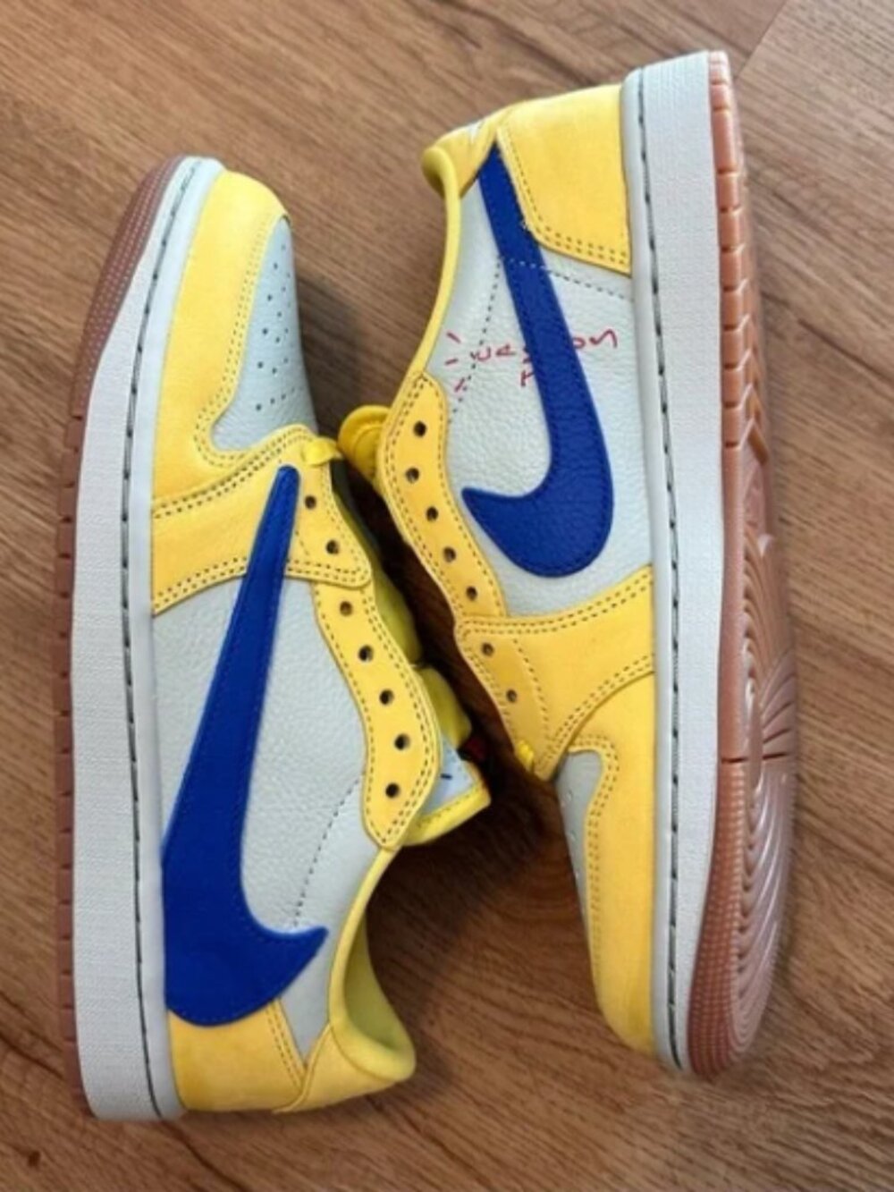 NWT Nike  Air Jordan 1 Low OG x Travis Scott “Canary” Sneakers